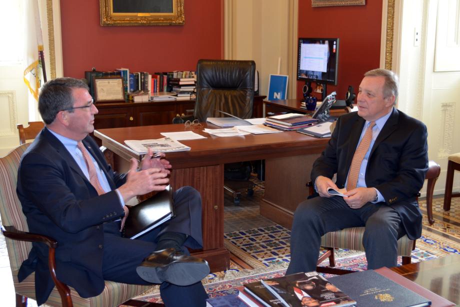 U.S. Senator Dick Durbin (D-IL) met with Deputy Secretary of Defense Ashton Carter to discuss sequestration.